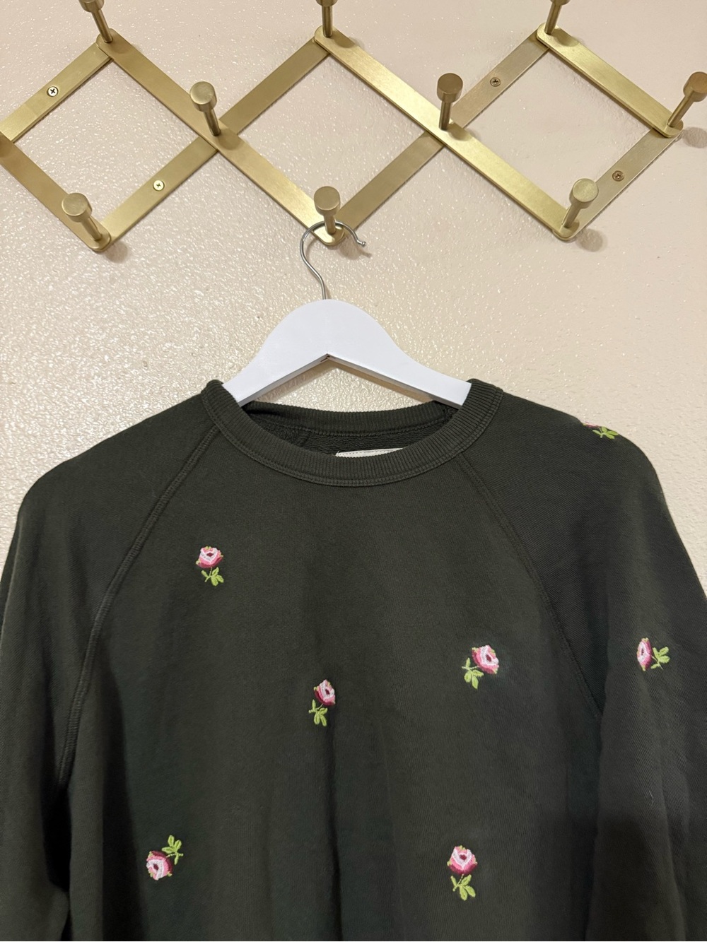 THE GREAT. The College Embroidered Crew Neck Rose Sweatshirt in Woodland Green - Picture 9 of 10